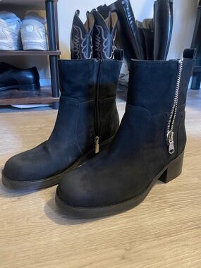 Blondo Black Side-Zip Ankle Booties with Silver Hardware BLONDO